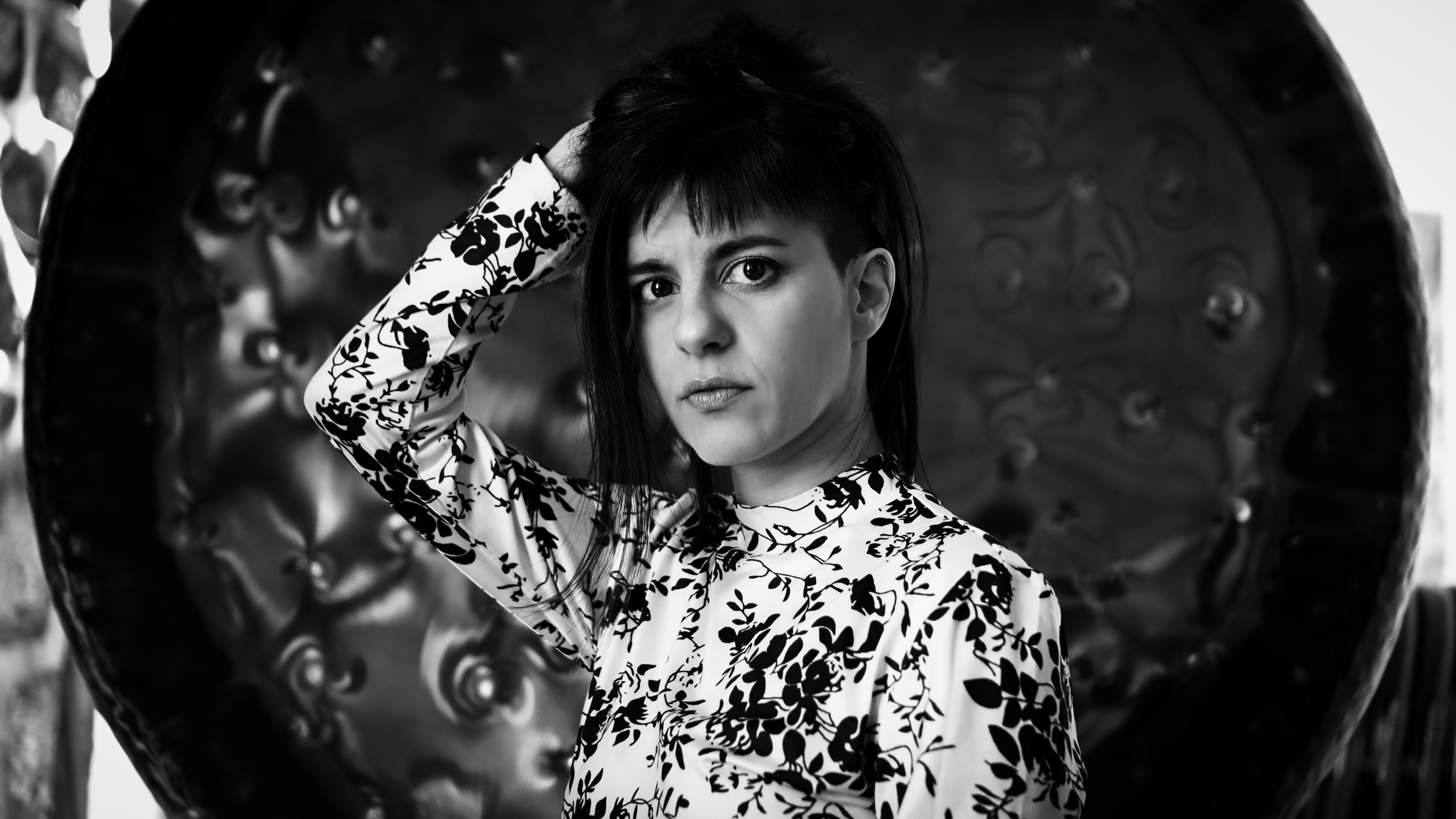 Découvrez le nouveau single de Mademoiselle C en exclu !